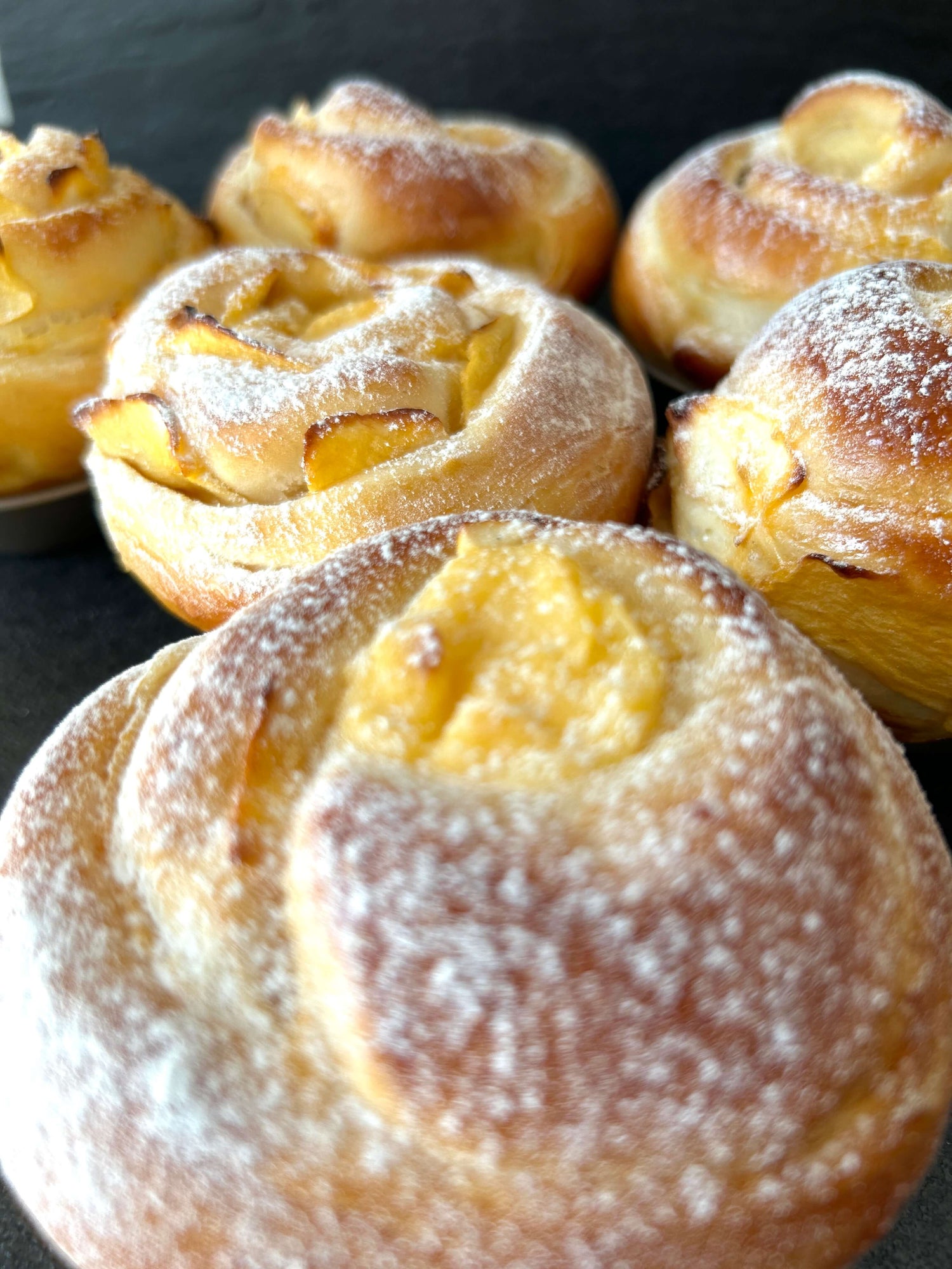 Apple Roses with Pudding